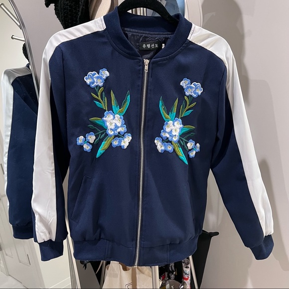 Navy Bomber Jacket with Flower Embroidery LIKE NEW - Picture 2 of 2
